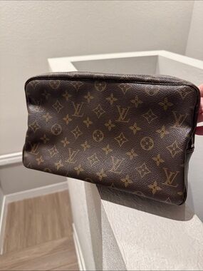 Louis Vuitton Monogram Canvas Toiletry Pouch in Brown and Tan